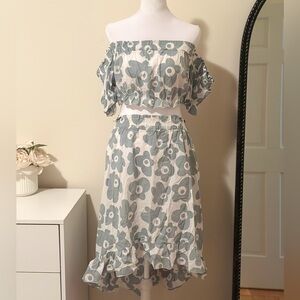 Green & White Floral Off-Shoulder Two-Piece
Skirt Set | Summer Midi Outfit